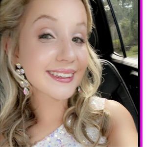 Meet your Posher, Paige